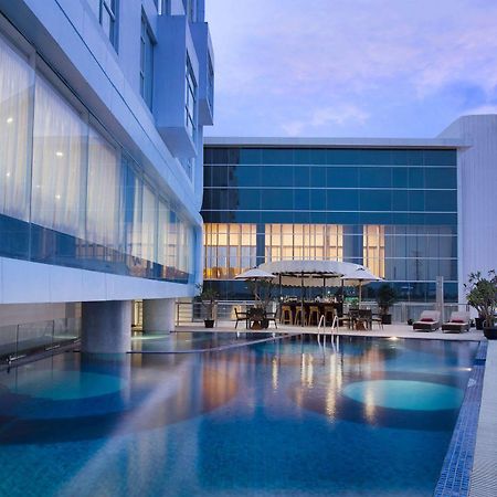 Hariston Hotel & Suites, Pluit - Джакарта Екстер'єр фото