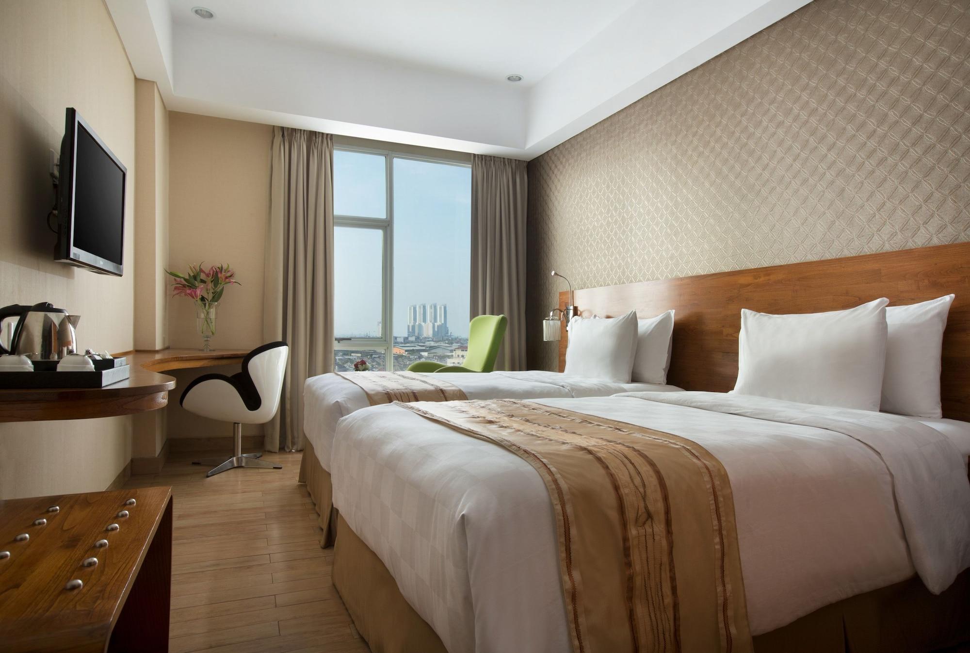 Hariston Hotel & Suites, Pluit - Джакарта Екстер'єр фото