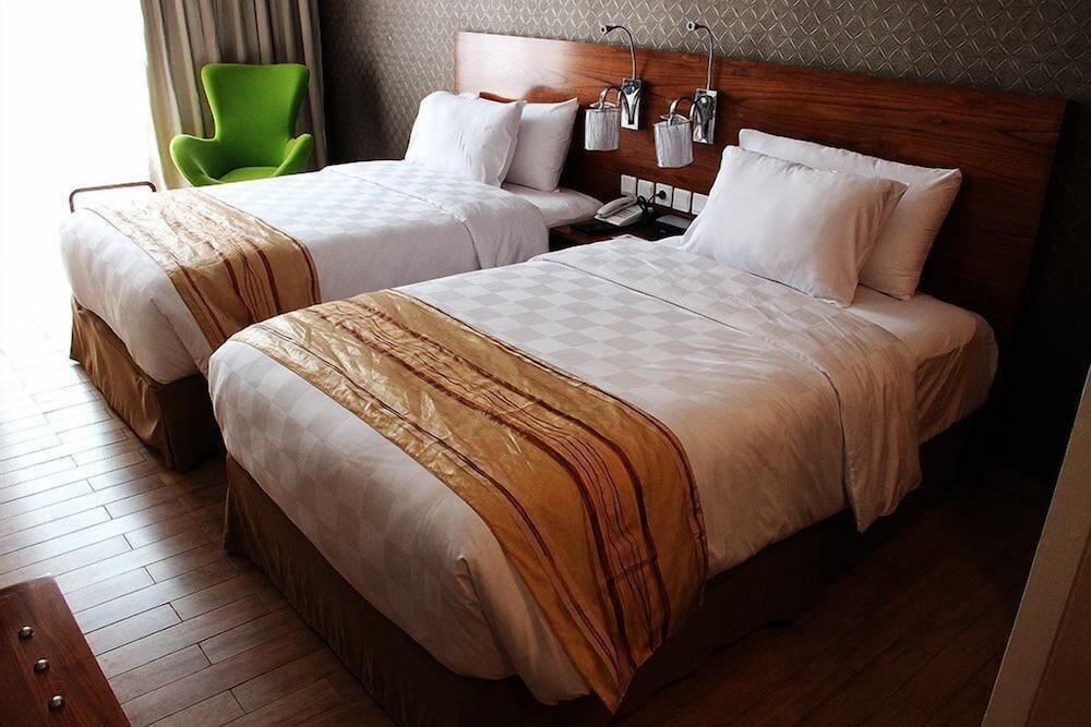Hariston Hotel & Suites, Pluit - Джакарта Екстер'єр фото