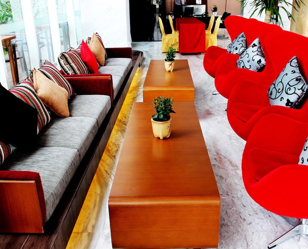 Hariston Hotel & Suites, Pluit - Джакарта Екстер'єр фото